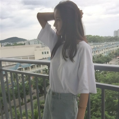 绯村剑心（原名：绯村心太；身份：飞天御剑流十四代传人、“刽子手拔刀斋”） - 怀旧港剧全集在线观看 - 线上观影